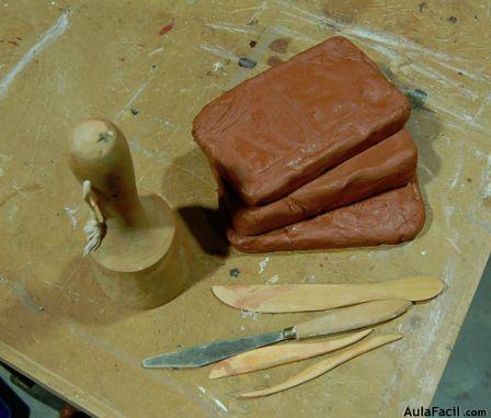 Técnica de los churros para modelar barro en cerámica — Majolina Ceramics